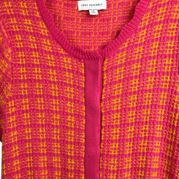 Free Assembly Sweater Dress Women's M Pink Orange Short Sleeve Woven V-Neck - Picture 4 of 14